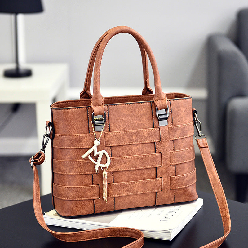 Trendy Woven Lady Bag